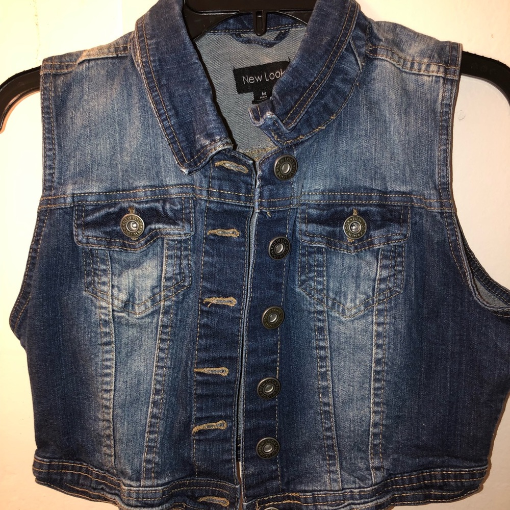 Dark wash denim jacket